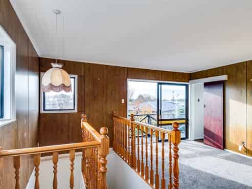 13 Spriggs Crescent, Greenmeadows