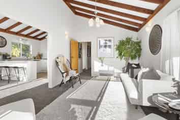 16B Ferry Street, Seatoun