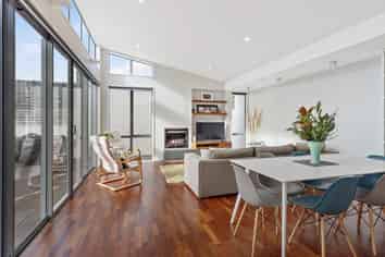 6 Boardwalk Lane, Seatoun