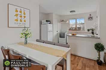 35a Western HIlls Drive, Kensington