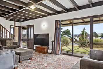 13 Denham Terrace, Waikari