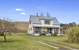 13 Denham Terrace, Waikari