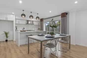 2/197 Peachgrove Road, Claudelands