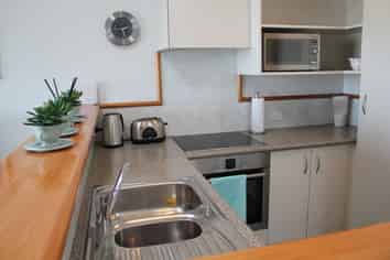 2B/4 Fleet Street, Devonport