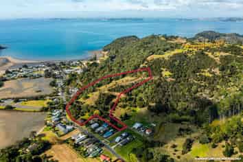 18-20 Weranui Road, Waiwera