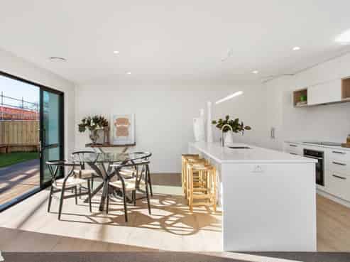 97 Leistrella Road (Entrance - 200 Cashmere Road), Cashmere