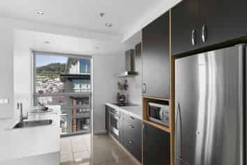 9J/245 Wakefield Street, Te Aro