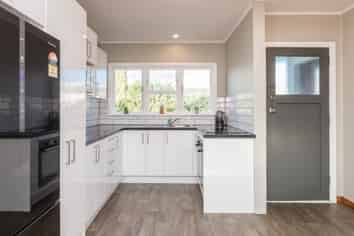 4 Cranby Crescent, Onekawa