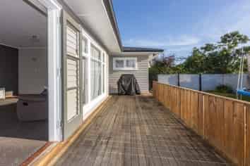 4 Cranby Crescent, Onekawa