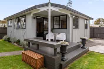 9 Miller Street, Glenholme