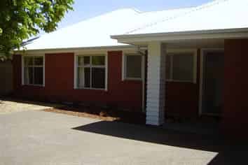 4 Linden Grove, Hillmorton