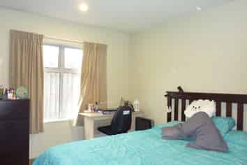 4 Linden Grove, Hillmorton