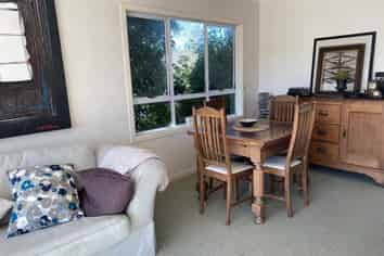 20 Bond Crescent, Forrest Hill