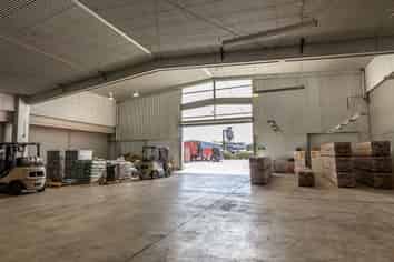 Large Warehouse - Bromley