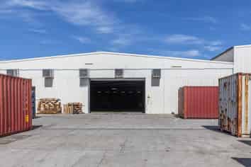 Large Warehouse - Bromley