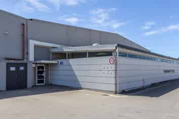 Large Warehouse - Bromley