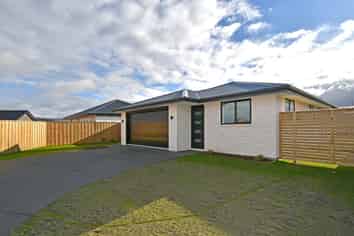 5 Helicon Street, Pegasus