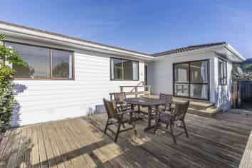 29A Cecil Road, Tawa