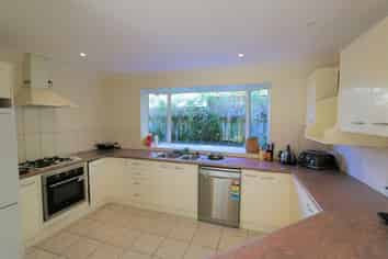 6A Ewenson Ave, One Tree Hill