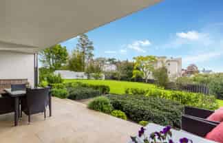 2/164 Remuera Road, Remuera