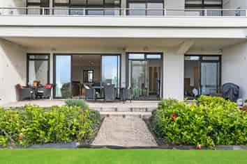 2/164 Remuera Road, Remuera