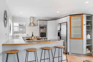 61A Bradbury Road, Botany Downs