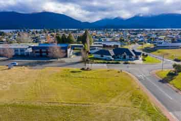 18 Burnby Drive, Te Anau