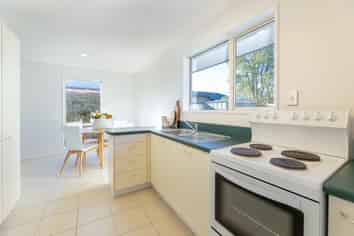 53a Bayswater Crescent, Bromley