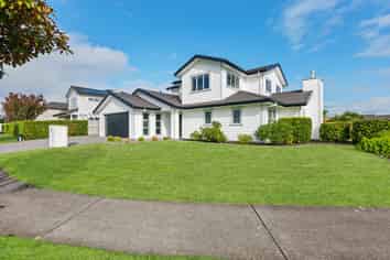 12 Portofino Point, Karaka