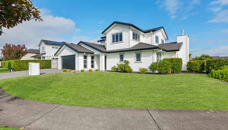 12 Portofino Point, Karaka