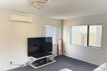 3 Makora Road, Massey