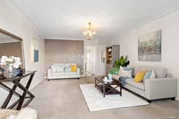 2/1 Orakei Road, Remuera