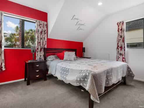 7/15 Cape Hill Road, Pukekohe