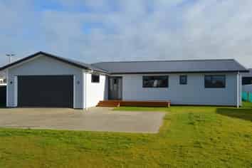 14 Largs Street, Wallacetown