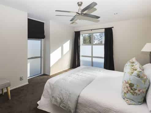 36 Rhodes Street, Merivale