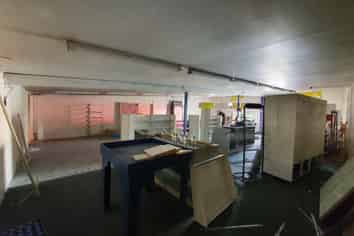 High Exposure Retail In Te Atatu