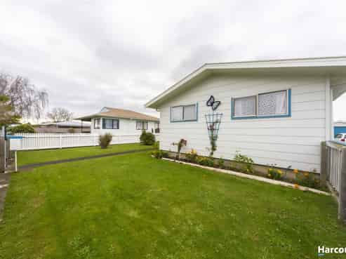 5 Chatsworth Place, Highbury