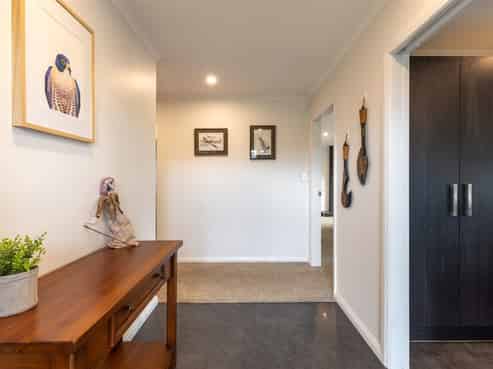 6 D'Urville Place, Kelvin Grove