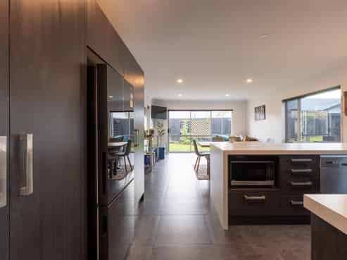 6 D'Urville Place, Kelvin Grove