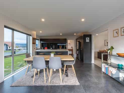 6 D'Urville Place, Kelvin Grove