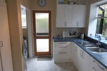 244B Bridge Street, The Wood