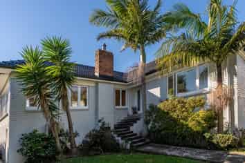 19 and 19A Gibraltar Street, Howick