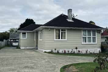 24 Larsen Street, Otara