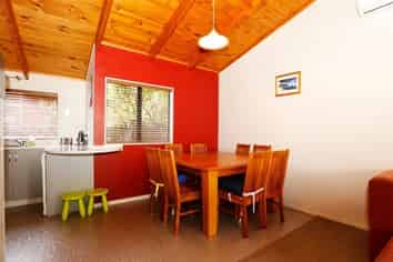 12a Ohaupo Rd, Hamilton Lake