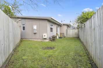 16D Dowding Street, Melville