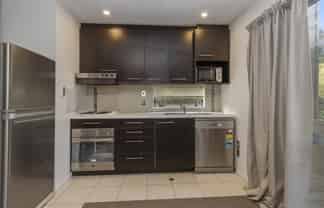 16D Dowding Street, Melville