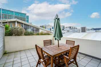 39 Mackelvie Street, Mount Eden