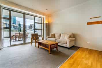 39 Mackelvie Street, Mount Eden