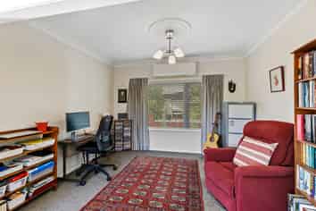 229 Riverside Drive, Waterloo