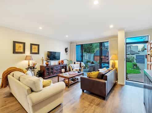 14 Riccarton Way, Ellerslie